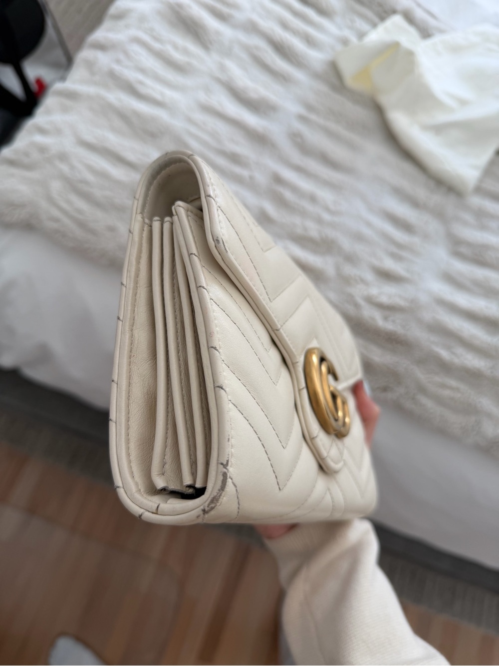Gucci Marmont Wallet on Chain - Picture 7 of 9